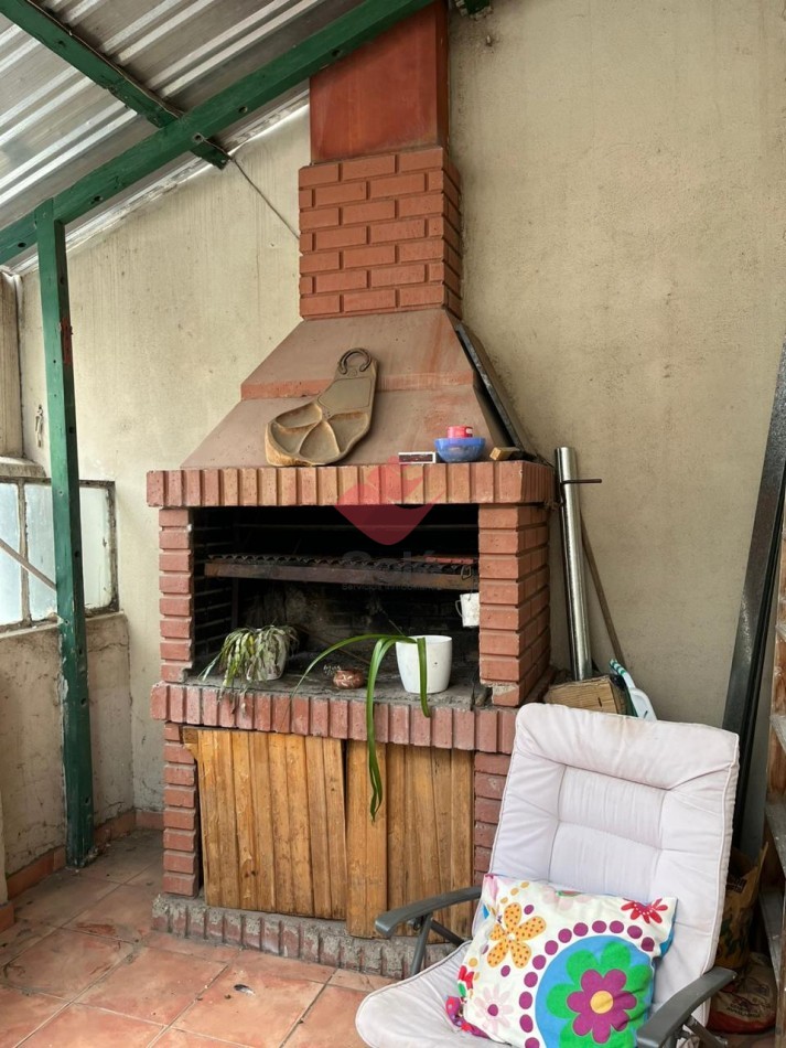 Ideal para vivienda familiar o proyecto profesional